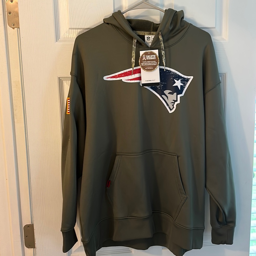 New England Patriots Salute to Service Hoodie